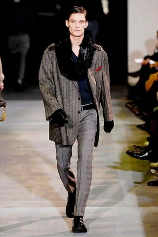 Look 17